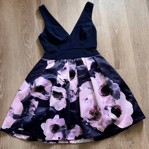 Xscape Navy/Purple Fit & Flare Sleeveless Mini Size 8 - Picture 1 of 9